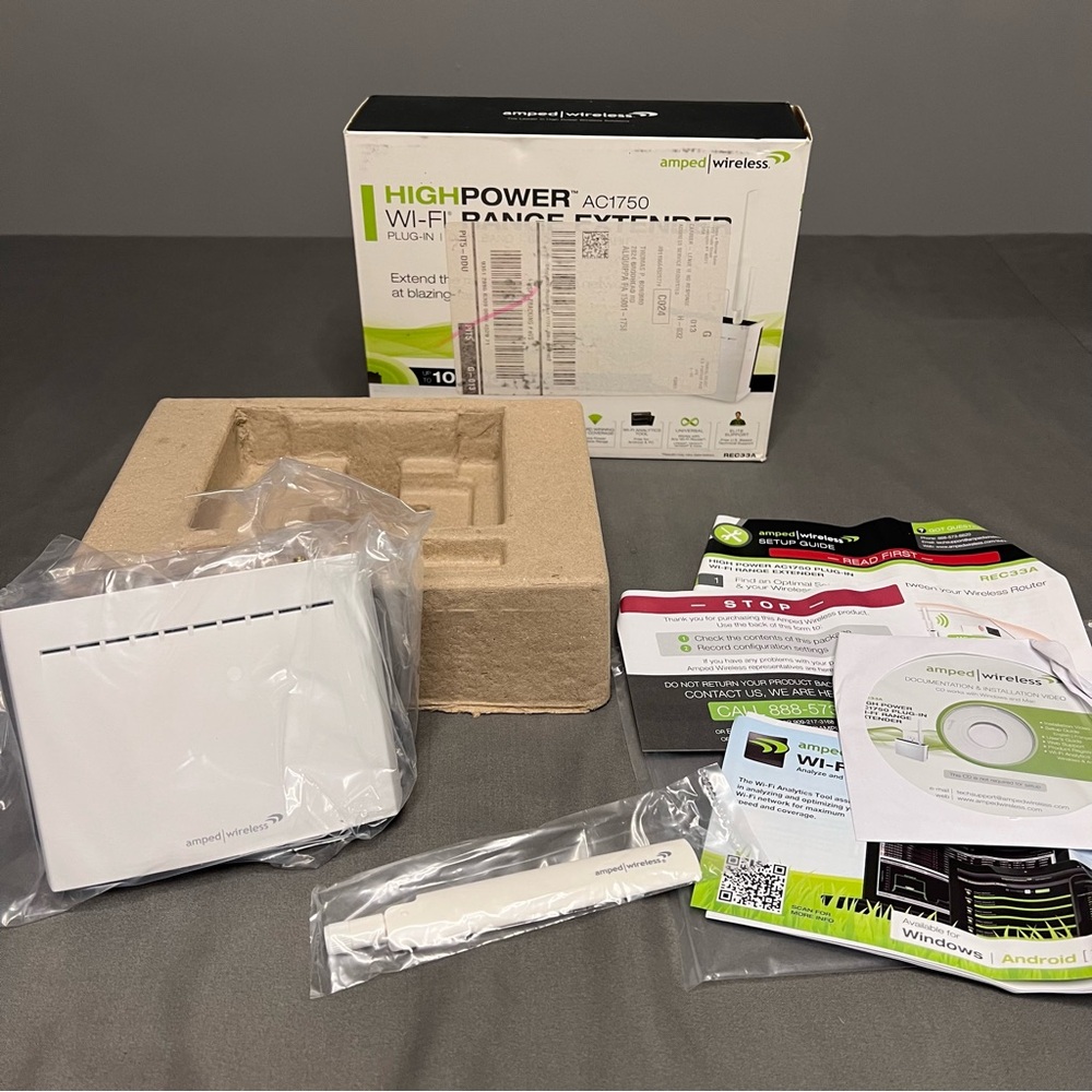 NIB Amped Wireless High Powered AC1200 Plug-In Wi-Fi Range Extension